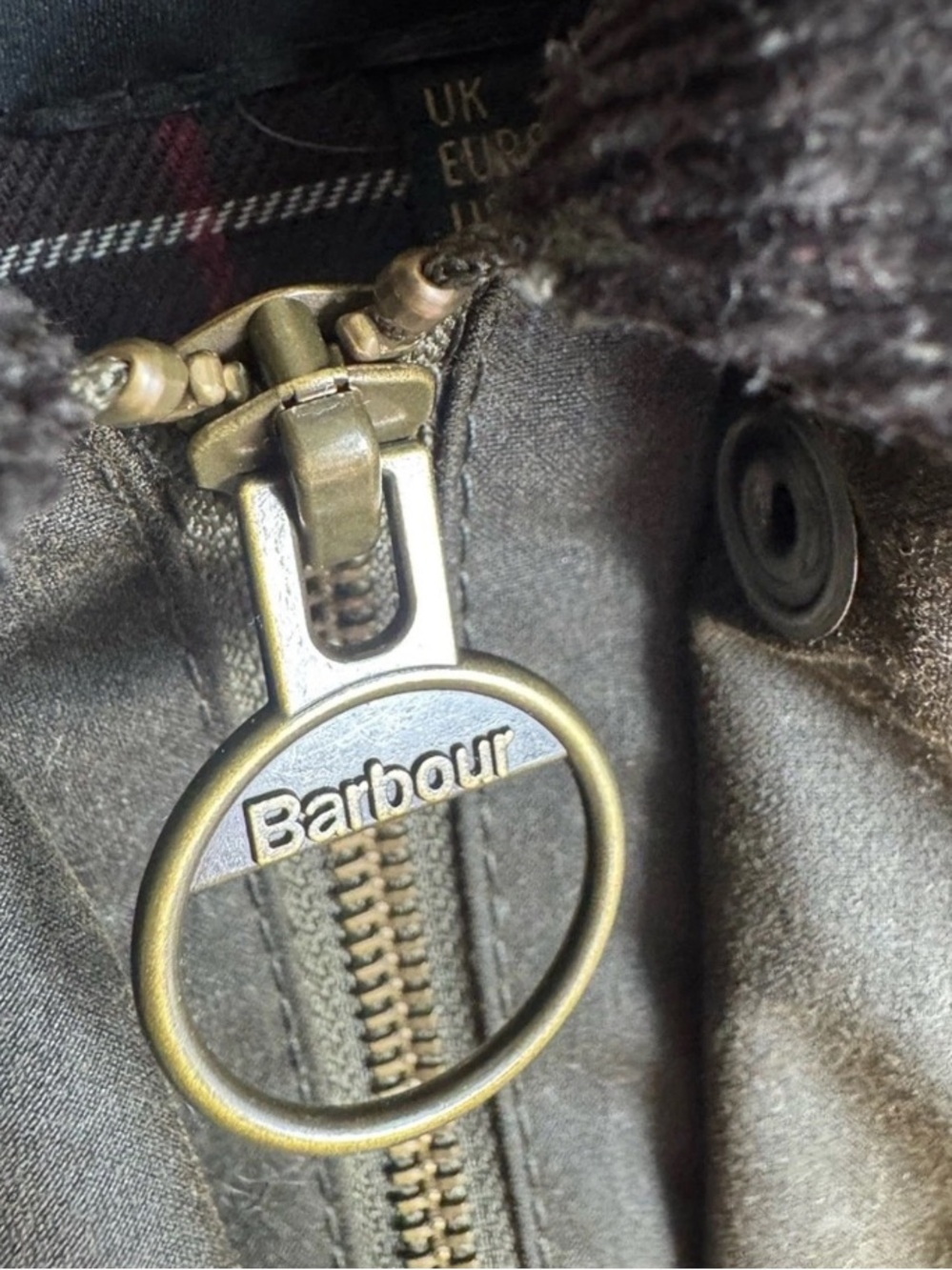Barbour Brown Waxed Cotton Utility Jacket with Cord Collar. Like new condition - Picture 6 of 7